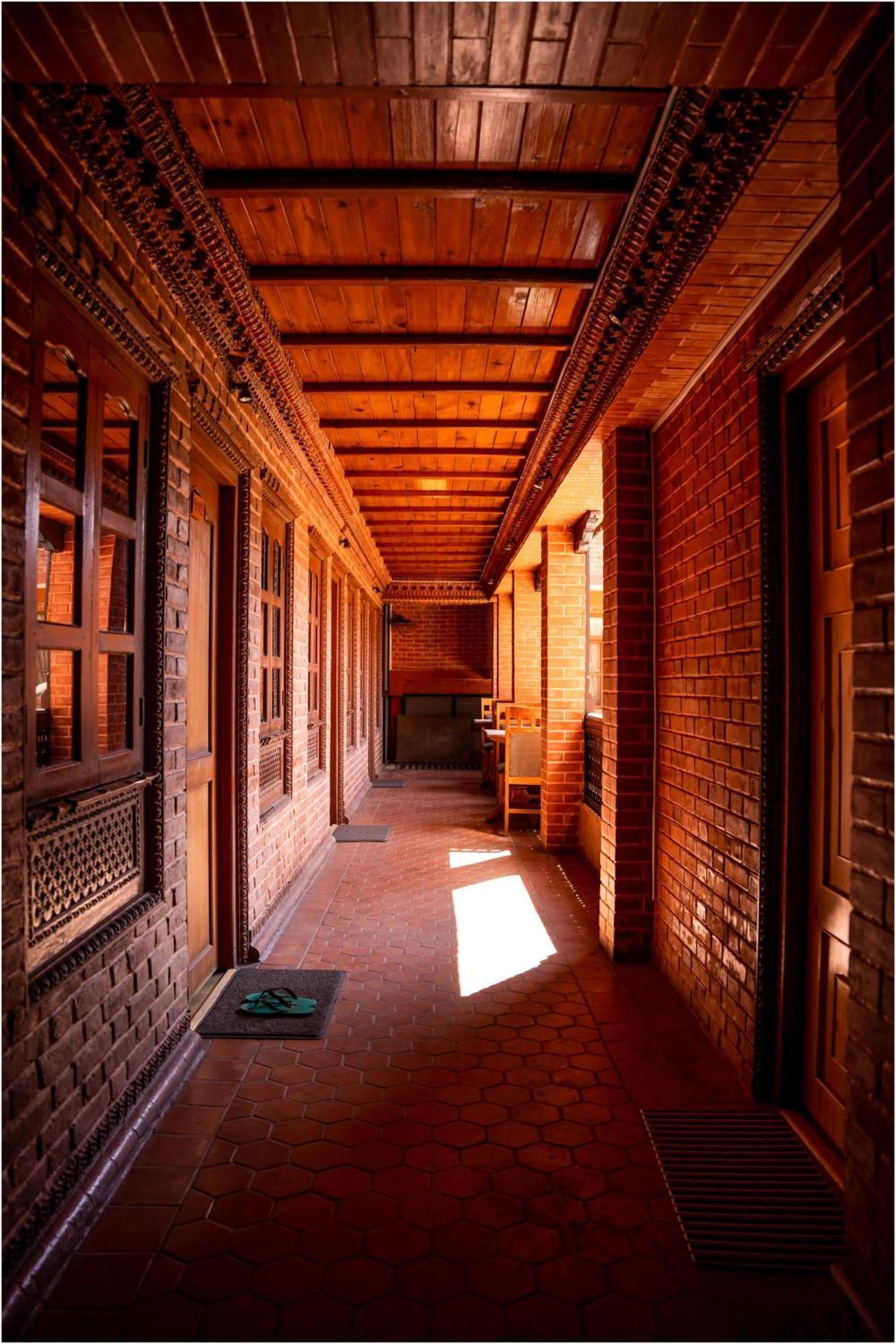 Nag Pukhu Guest House Бхактапур Экстерьер фото