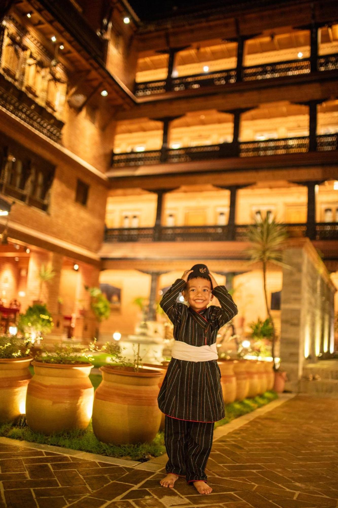 Nag Pukhu Guest House Бхактапур Экстерьер фото