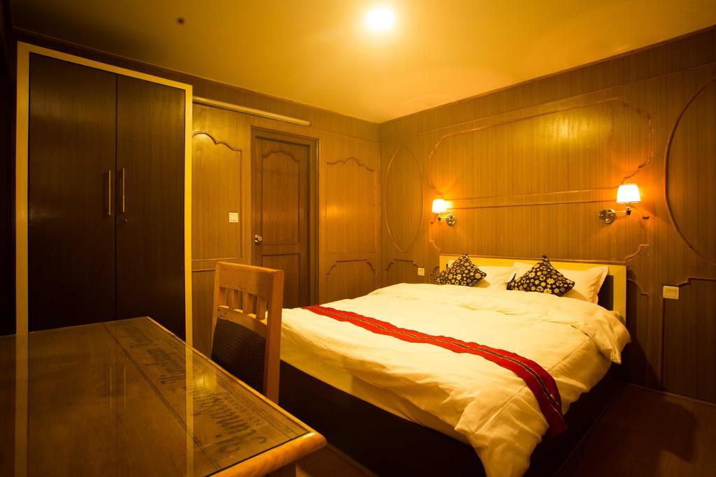 Nag Pukhu Guest House Бхактапур Экстерьер фото