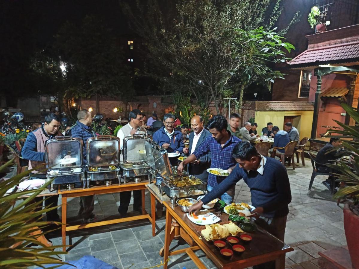 Nag Pukhu Guest House Бхактапур Экстерьер фото